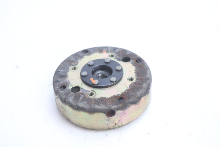 photo de ROTOR ESTATOR PEUGEOT KISBEE 4T 50 (2010 - 2017) - Marcações e referências