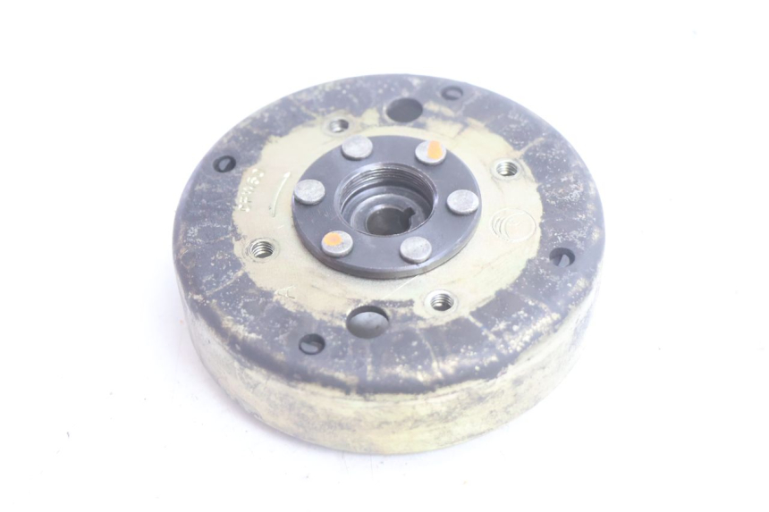 photo de ROTOR ESTATOR PEUGEOT KISBEE 4T 50 (2010 - 2017) - Estado da superfície