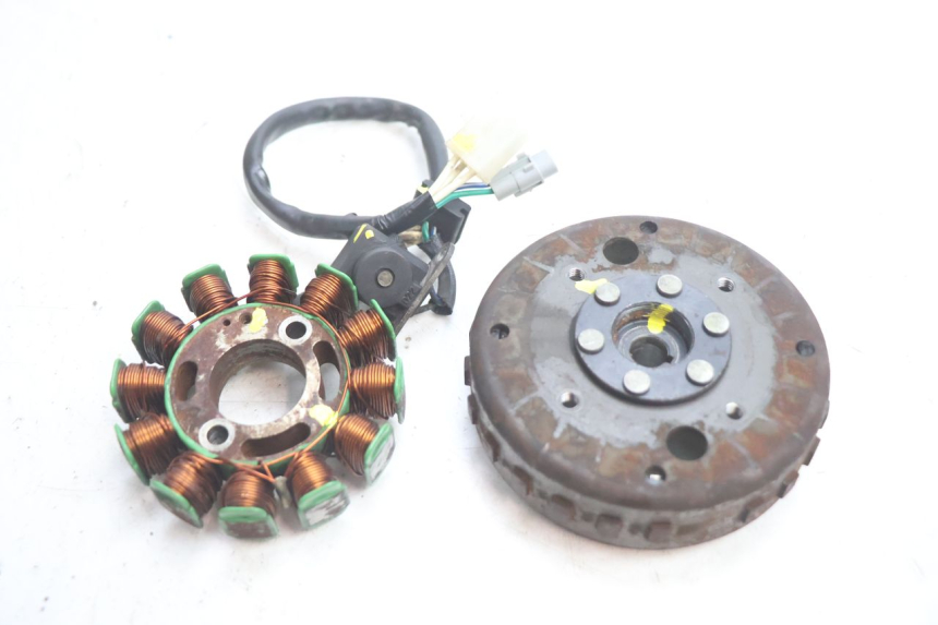 photo de ROTOR ESTATOR PEUGEOT KISBEE 4T 50 (2018 - 2022) - Vista principal