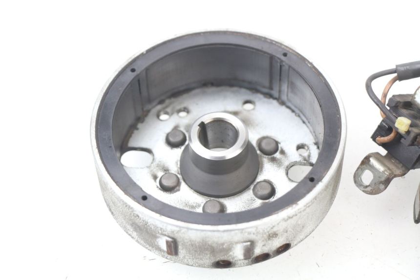 photo de ROTOR ESTATOR PIAGGIO LIBERTY 4T 50 (2004 - 2008) - Vista geral