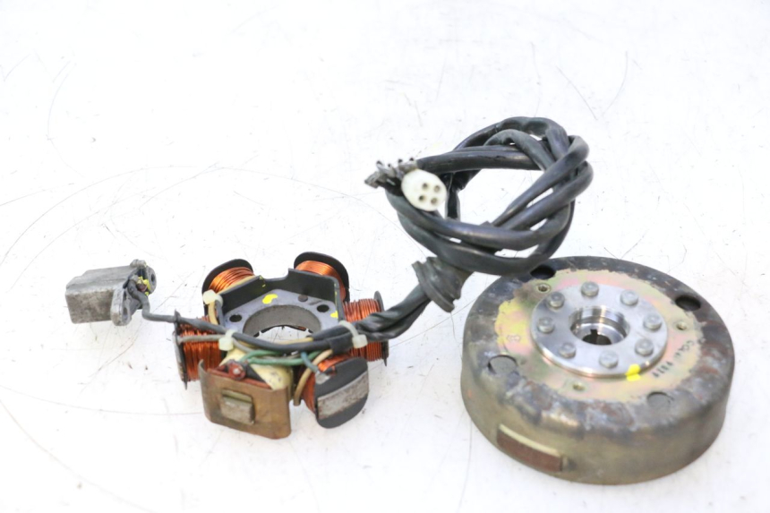 photo de ROTOR ESTATOR PIAGGIO LIBERTY 50 (1998 - 2003) - Estado da superfície