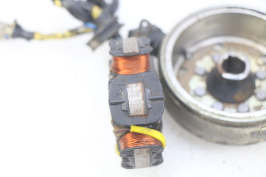 photo de ROTOR ESTATOR PEUGEOT LUDIX 50 (2005 - 2007) - Estado da superfície
