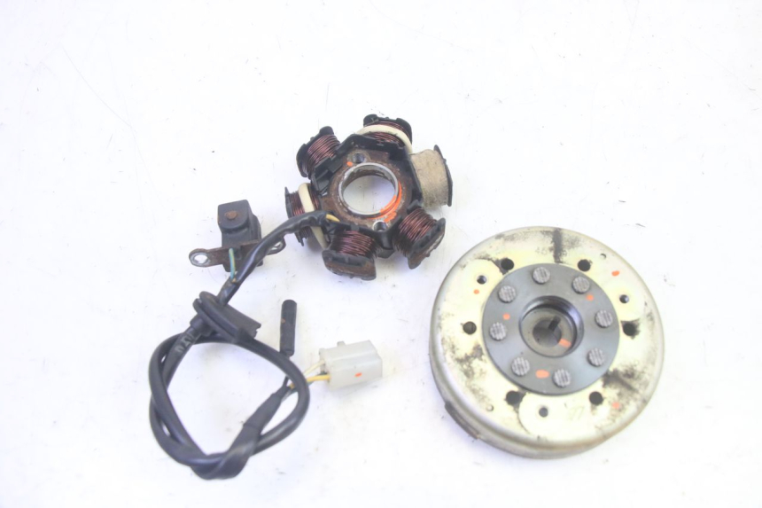 photo de ROTOR ESTATOR PEUGEOT LUDIX 50 (2008 - 2017) - Vista principal