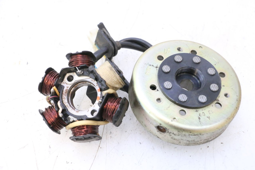 photo de ROTOR ESTATOR PEUGEOT LUDIX ONE 50 (2004 - 2013) - Vista principal
