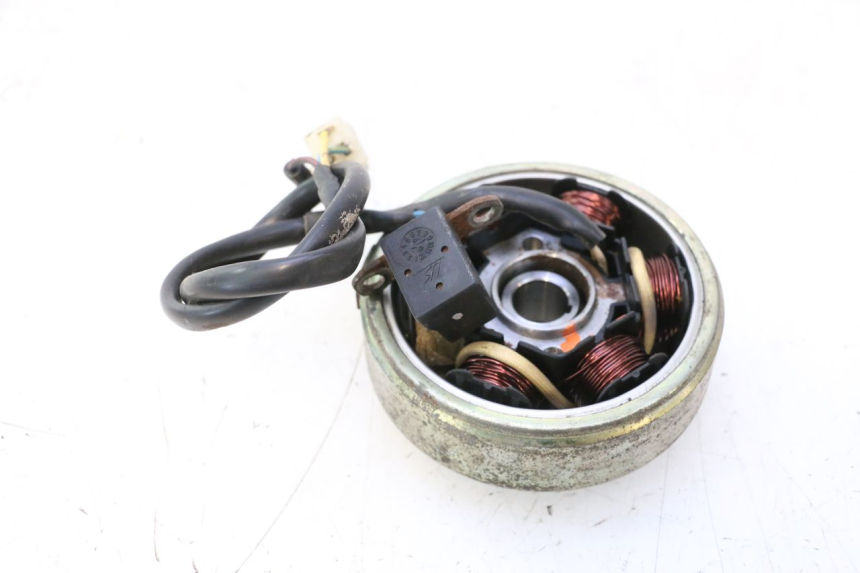 photo de ROTOR ESTATOR PEUGEOT LUDIX ONE 50 (2004 - 2013) - Ampliação técnica