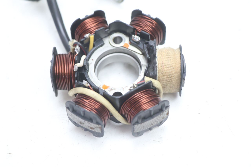 photo de ROTOR ESTATOR PEUGEOT LUDIX ONE 50 (2004 - 2006) - Vista geral
