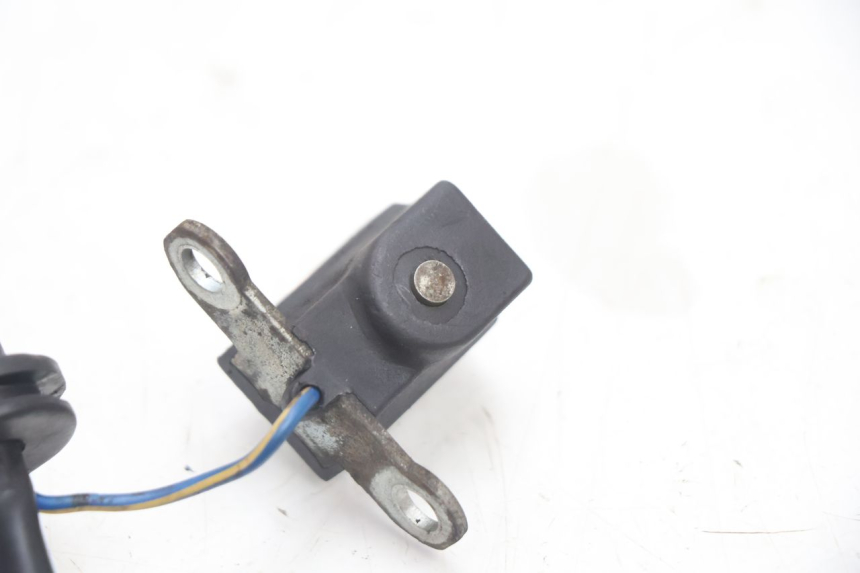 photo de ROTOR ESTATOR PEUGEOT LUDIX ONE 50 (2004 - 2006) - Pontos de fixação