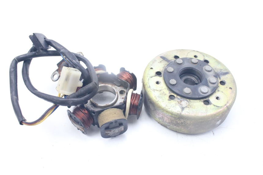 photo de ROTOR ESTATOR PEUGEOT LUDIX SNAKE 2T 50 (2004 - 2014) - Estado da superfície