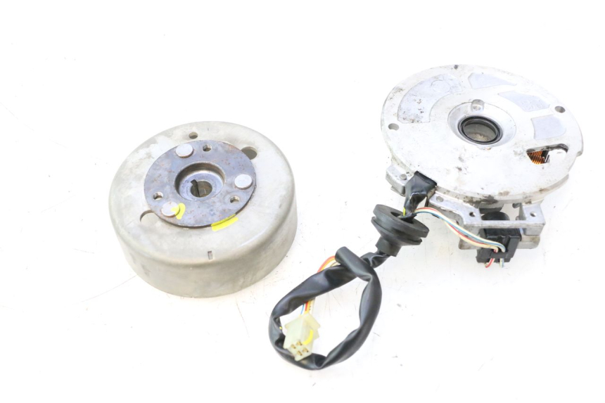 photo de ROTOR ESTATOR MBK MACH G AC 50 (2002 - 2014) - Pontos de fixação