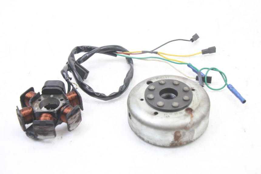photo de ROTOR ESTATOR MBK X-LIMIT XLIMIT 50 (2007 - 2012) - Detalhe da peça