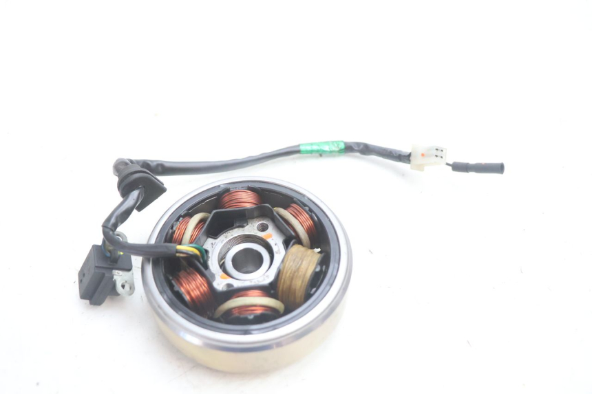 photo de ROTOR ESTATOR SYM MIO 50 (2005 - 2010) - Outro ângulo de visão