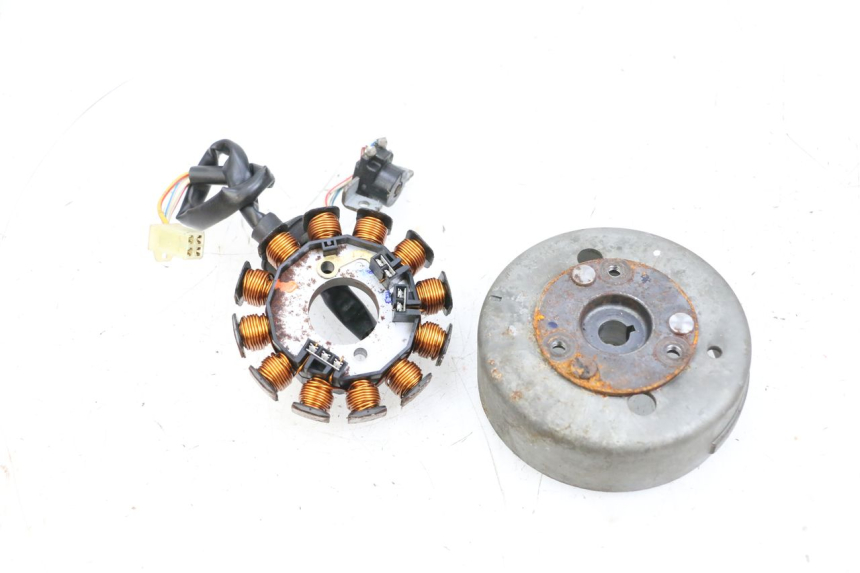 photo de ROTOR ESTATOR YAMAHA NEO'S NEOS 2T 50 (1998 - 2007) - Vista principal