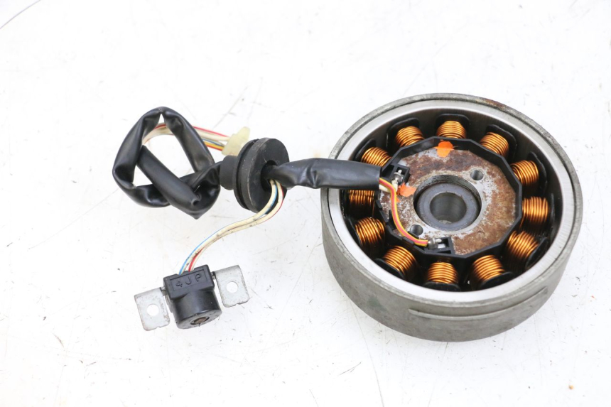 photo de ROTOR ESTATOR YAMAHA NEO'S NEOS 2T 50 (1998 - 2007) - Zoom do estado de desgaste