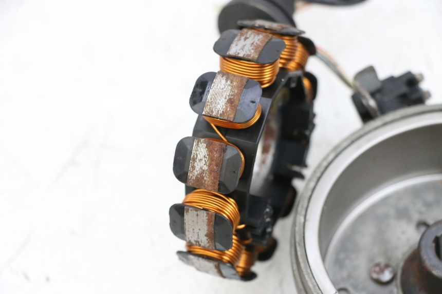 photo de ROTOR ESTATOR YAMAHA NEO'S NEOS 2T 50 (1998 - 2007) - Ampliação técnica