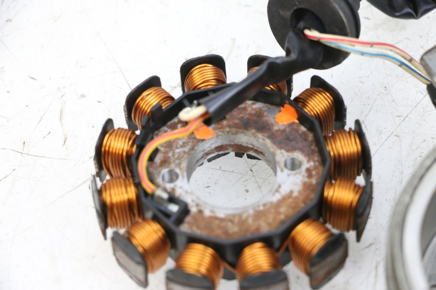 photo de ROTOR ESTATOR YAMAHA NEO'S NEOS 2T 50 (1998 - 2007) - Vista geral