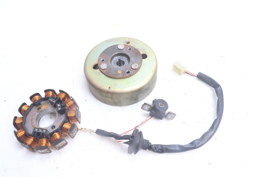 photo de ROTOR ESTATOR YAMAHA NEO'S NEOS 2T 50 (1998 - 2007) - Vista principal