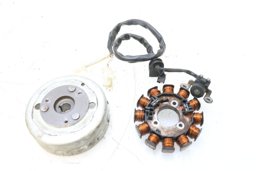 photo de ROTOR ESTATOR YAMAHA NEOS NEO'S 4T 50 (2008 - 2016) - Vista principal