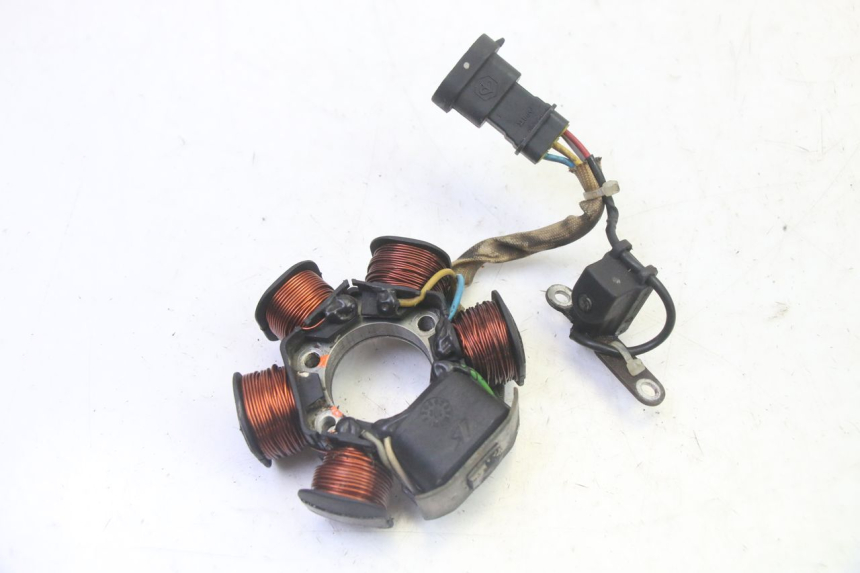 photo de ROTOR ESTATOR PIAGGIO NEW TYPHOON 50 (2010 - 2017) - Vista geral