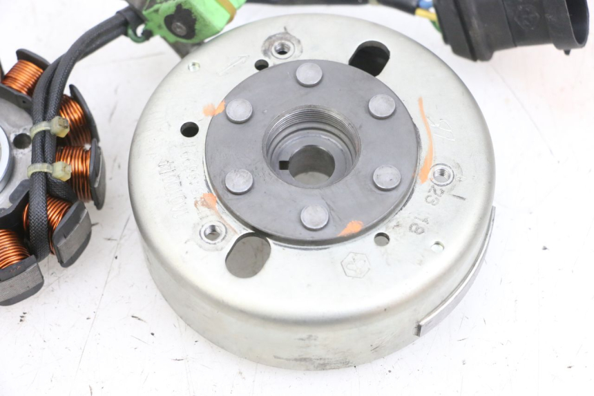 photo de ROTOR ESTATOR PIAGGIO NEW TYPHOON 50 (2018 - 2021) - Vista do produto