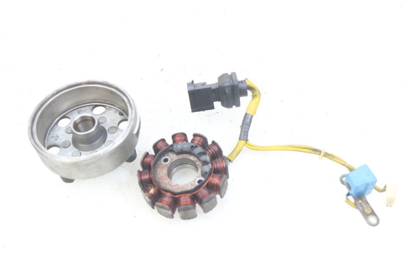 photo de ROTOR ESTATOR GILERA NEXUS 125 (2007 - 2009) - Detalhe da peça