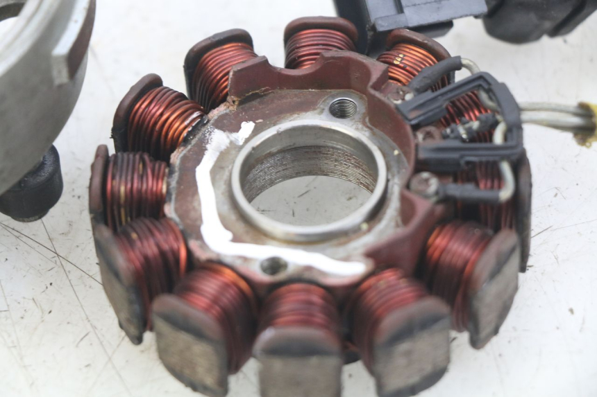 photo de ROTOR ESTATOR GILERA NEXUS 125 (2007 - 2009) - Outro ângulo de visão