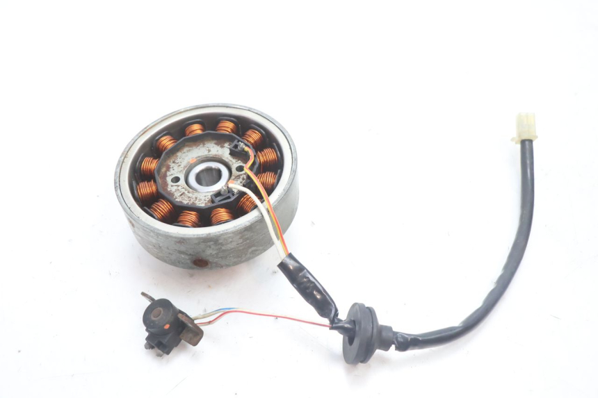 photo de ROTOR ESTATOR MBK NITRO 50 (2004 - 2008) - Outro ângulo de visão