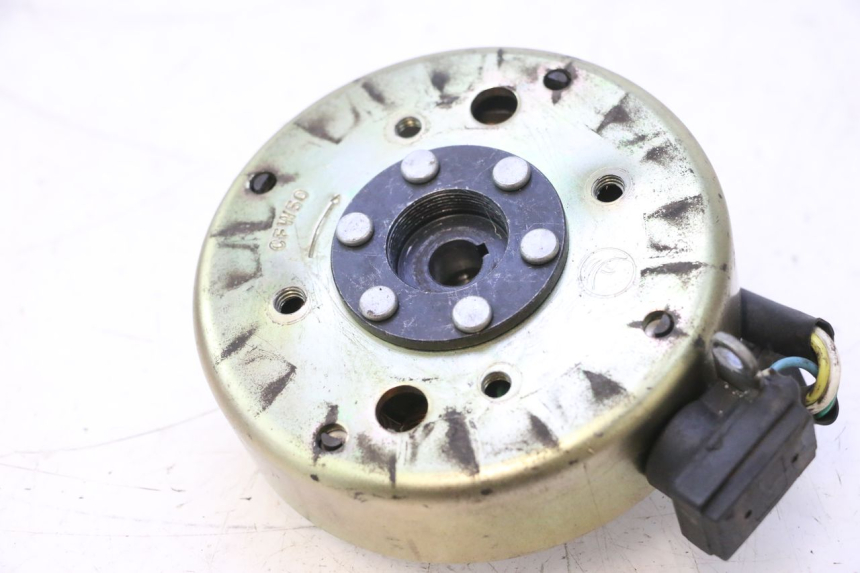 photo de ROTOR ESTATOR JM MOTORS OLDIES 4T 50 (2010 - 2020) - Detalhe da peça