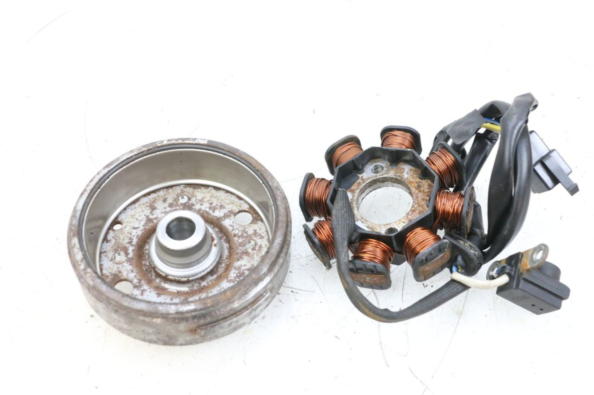 photo de ROTOR ESTATOR SYM ORBIT 2 50 (2008 - 2014) - Outro ângulo de visão