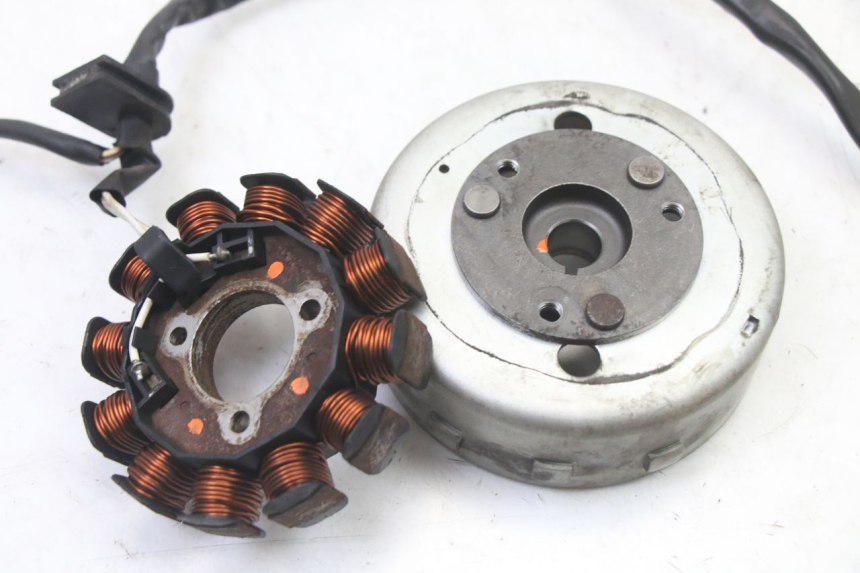 photo de ROTOR ESTATOR MBK OVETTO 4T 50 (2008 - 2016) - Zoom do estado de desgaste