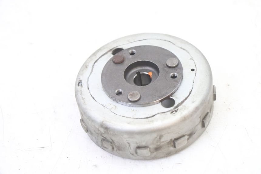 photo de ROTOR ESTATOR MBK OVETTO 4T 50 (2008 - 2016) - Pontos de fixação