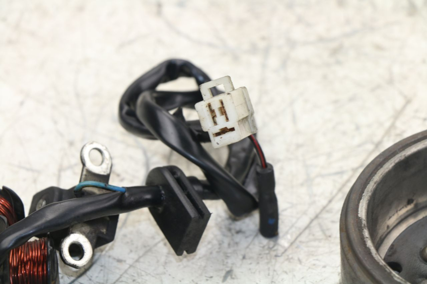 photo de ROTOR ESTATOR PEUGEOT CITYSTAR 50 (2013 - 2017) - Estado da superfície