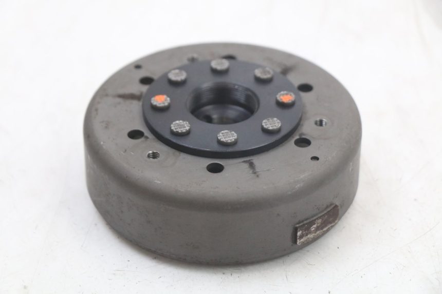 photo de ROTOR ESTATOR PEUGEOT KISBEE 2T 50 (2010 - 2017) - Estado da superfície