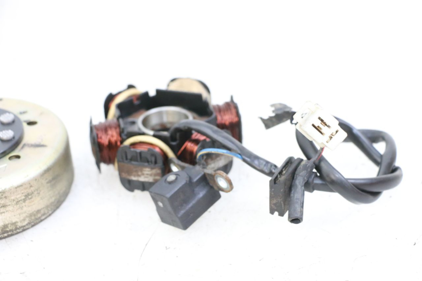 photo de ROTOR ESTATOR PEUGEOT LUDIX 50 (2008 - 2017) - Estado da superfície