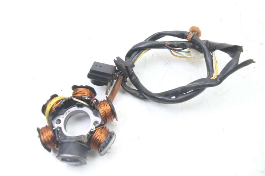 photo de ROTOR ESTATOR PEUGEOT TKR TREKKER FURIOUS 50 (2005 - 2014) - Marcações e referências