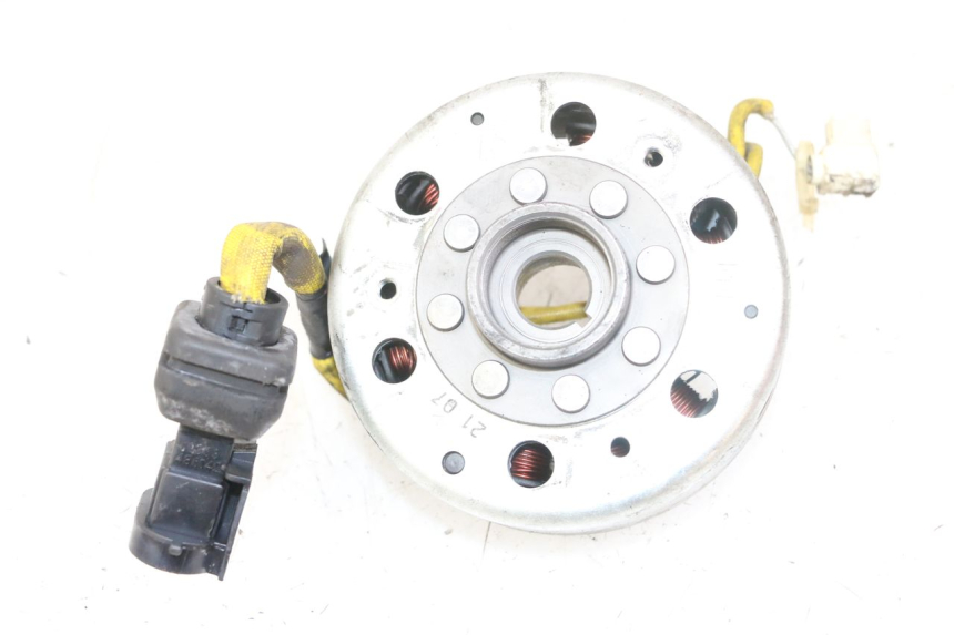 photo de ROTOR ESTATOR PIAGGIO VESPA LX 150 (2005 - 2013) - Detalhe da peça