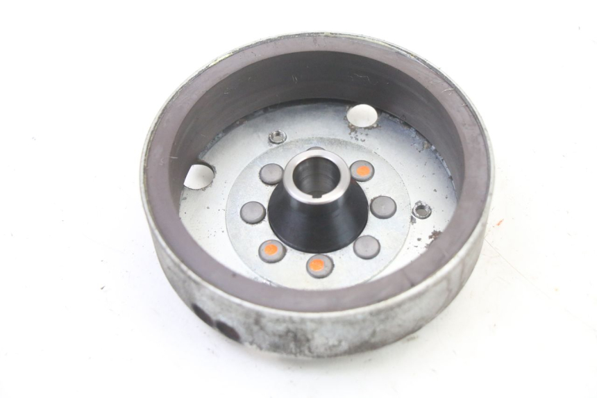 photo de ROTOR ESTATOR PIAGGIO VESPA S 2T 50 (2007 - 2014) - Pontos de fixação