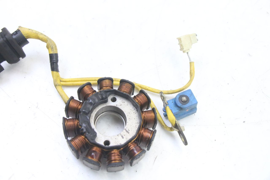 photo de ROTOR ESTATOR PIAGGIO X8 125 (2004 - 2007) - Pontos de fixação