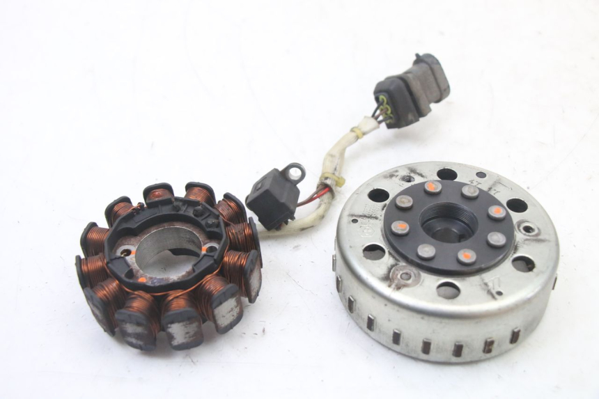 photo de ROTOR ESTATOR PIAGGIO ZIP 4T 50 (2018 - 2020) - Detalhe da peça