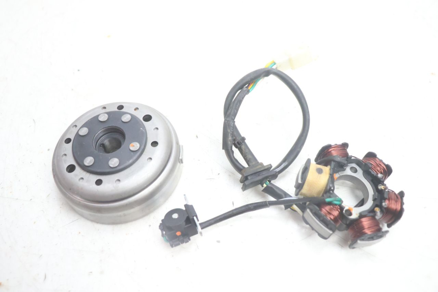 photo de ROTOR ESTATOR APOLLO RFZ 125 - Vista principal