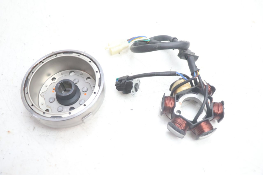 photo de ROTOR ESTATOR APOLLO RFZ 125 - Detalhe da peça