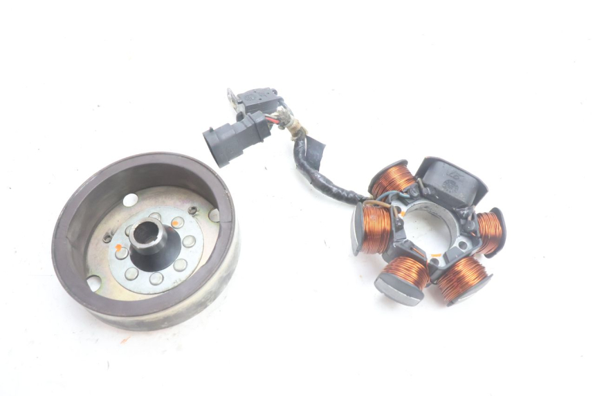 photo de ROTOR ESTATOR GILERA RUNNER SP 50 (2002 - 2004) - Detalhe da peça