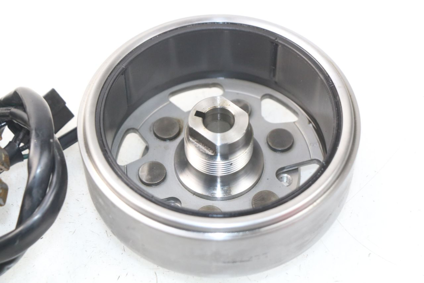 photo de ROTOR ESTATOR SUZUKI RV VAN VAN 125 (2003 - 2008) - Estado da superfície