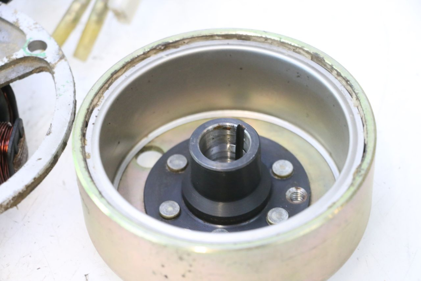 photo de ROTOR ESTATOR KEEWAY RY6 2T 50 (2011 - 2019) - Ampliação técnica