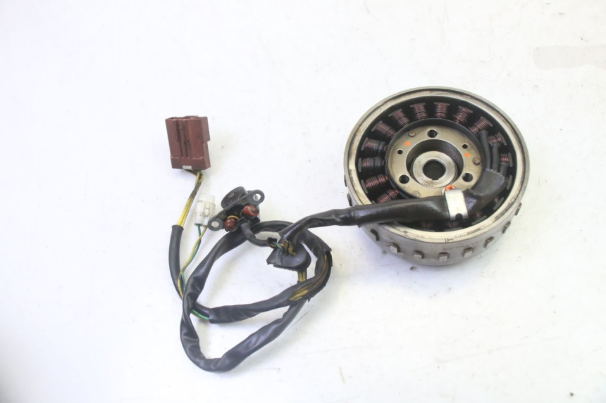 photo de ROTOR ESTATOR PEUGEOT SATELIS 125 (2013 - 2018) - Vista geral