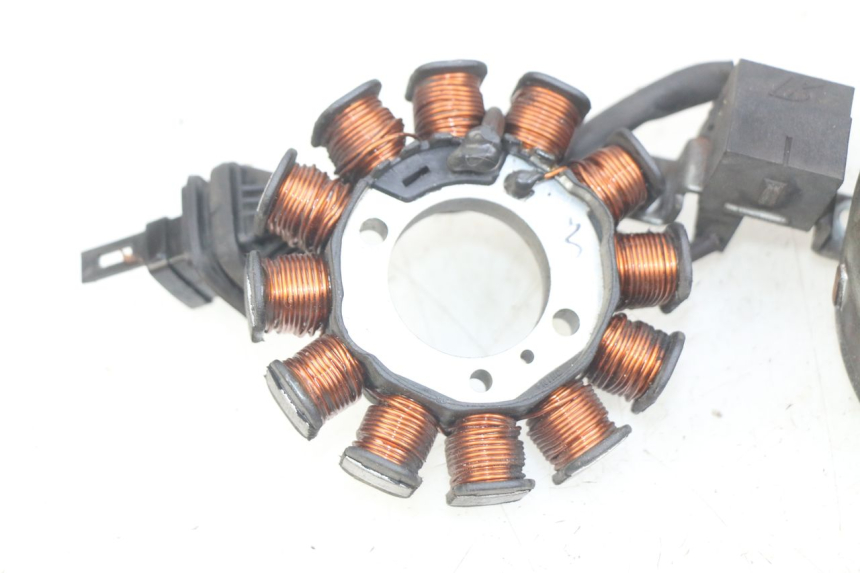 photo de ROTOR ESTATOR APRILIA SCARABEO 100 (2003 - 2012) - Estado da superfície