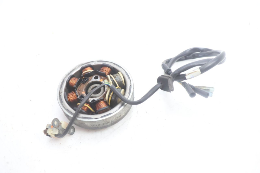 photo de ROTOR ESTATOR HONDA SCV LEAD 100 (2003 - 2007) - Outro ângulo de visão