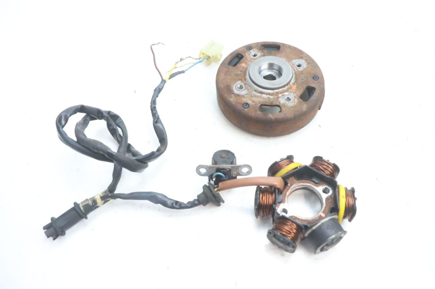 photo de ROTOR ESTATOR PEUGEOT SPEEDFIGHT 2 AC 50 (2000 - 2009) - Vista principal