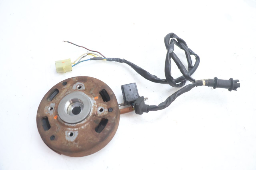photo de ROTOR ESTATOR PEUGEOT SPEEDFIGHT 2 AC 50 (2000 - 2009) - Zoom do estado de desgaste