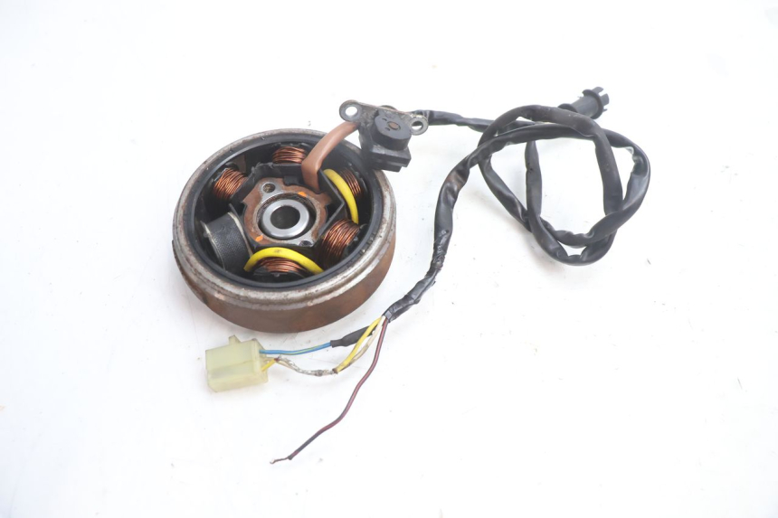 photo de ROTOR ESTATOR PEUGEOT SPEEDFIGHT 2 AC 50 (2000 - 2009) - Outro ângulo de visão