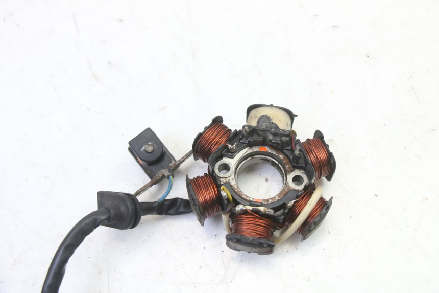 photo de ROTOR ESTATOR PEUGEOT SPEEDFIGHT 3 AIR 50 (2009 - 2015) - Estado da superfície
